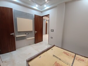 Room in 4 BHK Builder Floor at Shakti Khand iv – for Sale