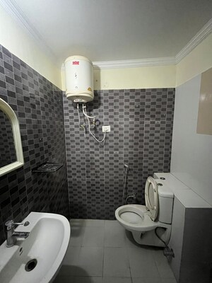 Bathroom in 4 BHK Apartment at Sector 48 – for Sale