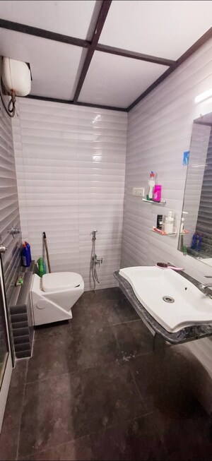 Team Area in 2 BHK Apartment at Eden Garden CHS, Viman Nagar – for Rent