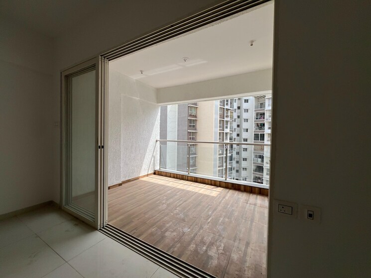 Room, kundan-presidia 3.5 Bedroom 1550 Sq.Ft. Penthouse In Nibm Road Pune 9255349