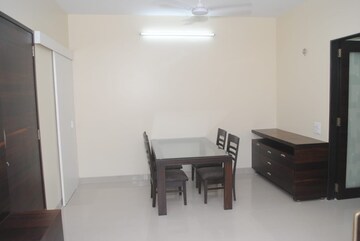 Team Area in 2 BHK Builder Floor at Dilshad Garden – for Rent