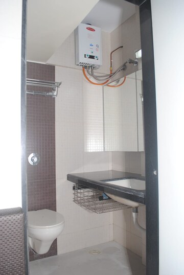 Bathroom in 2 BHK Builder Floor at Dilshad Garden – for Rent