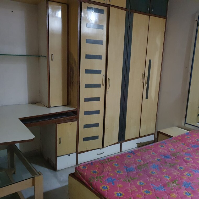 Bedroom, manish-nagar-shopping-centre 1 Bedroom 400 Sq.Ft. Apartment In Manish Nagar Mumbai 9255386