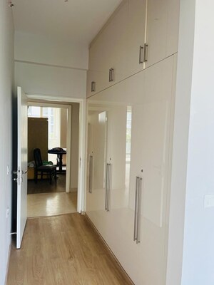  3 BHK Apartment at DLF The Ultima, Sector 81 – for Sale