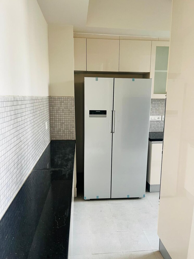 Kitchen, dlf-the-ultima 3 Bedroom 2100 Sq.Ft. Apartment In Sector 81 Gurgaon 9255380