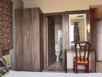 Room in 2 BHK Builder Floor at Dilshad Garden – for Rent