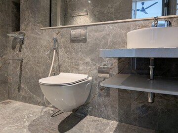 Attached Bathroom in 2 BHK Apartment at Nahar Amaryllis Towers and Plaza, Chandivali – for Rent