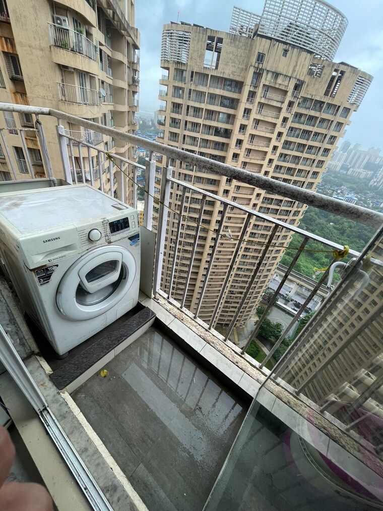 Balcony, dosti-group-imperia 2 Bedroom 880 Sq.Ft. Apartment In Manpada Thane 9255663