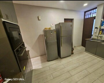 Living Room in 5 BHK Villa at Sainik Farm – for Rent
