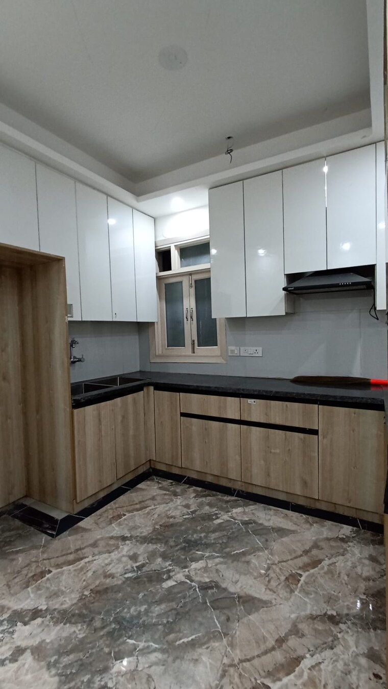 Kitchen, saket 3 Bedroom 1800 Sq.Ft. Builder Floor In Saket Delhi 9255821