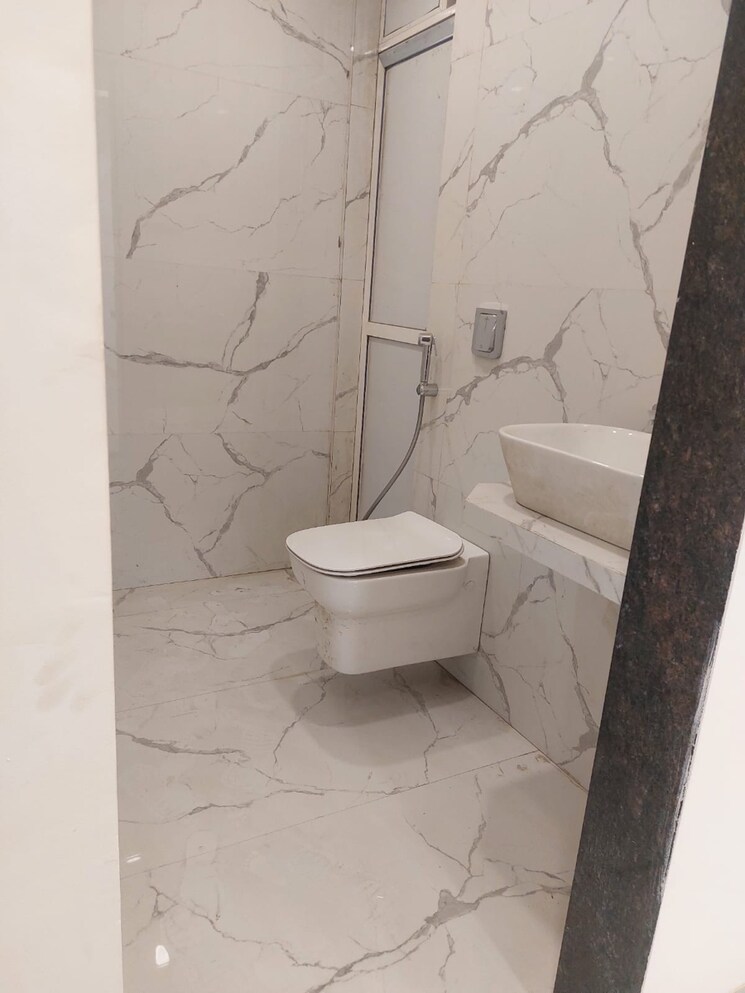 Bathroom, kasturi-regius 3 Bedroom 1142 Sq.Ft. Apartment In Kharghar Sector 12 Navi Mumbai 9255854