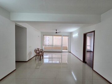 Room in 3 BHK Apartment at Aundh – for Sale