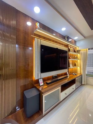 Living Room in 2 BHK Apartment at DLH Imur, Andheri West – for Sale