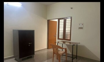 Kitchen in 2 BHK Independent House at Gomti Nagar – for Rent
