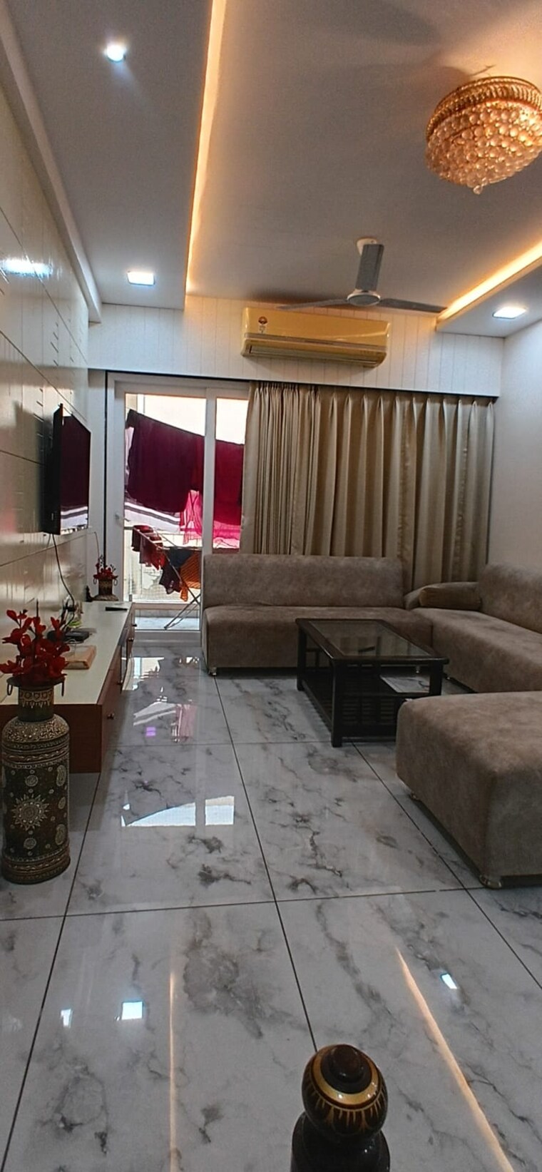 Living Room, sama savli road 4 Bedroom 1900 Sq.Ft. Apartment In Sama Savli Road Vadodara 9255985