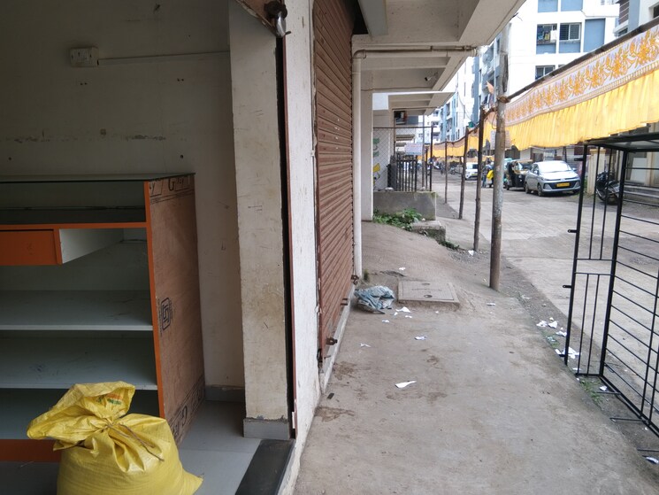  Parking, narhe Commercial Shop 120 Sq.Ft. In Narhe Pune 9256104