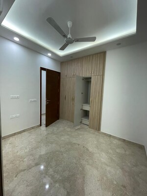Room in 3 BHK Builder Floor at Saket – for Sale