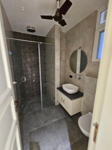 Furnished Amenities in 4 BHK Builder Floor at Vivek Vihar Phase 1 – for Sale