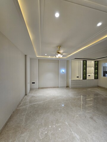 Staircase in 4 BHK Builder Floor at Vivek Vihar Phase 1 – for Sale