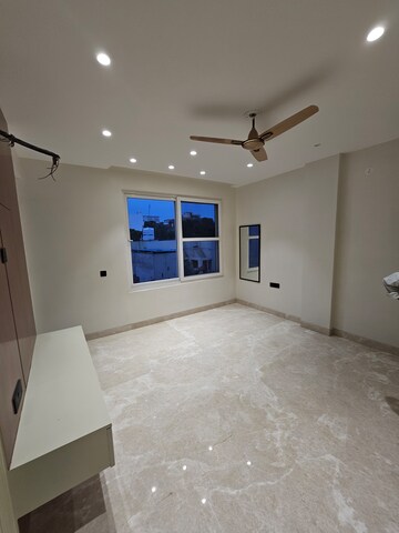 Building Lobby in 4 BHK Builder Floor at Vivek Vihar Phase 1 – for Sale