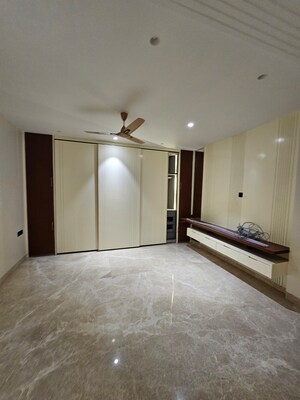 Staircase in 4 BHK Builder Floor at Vivek Vihar Phase 1 – for Sale