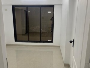 Room in 3 BHK Apartment at Andheri West – for Rent