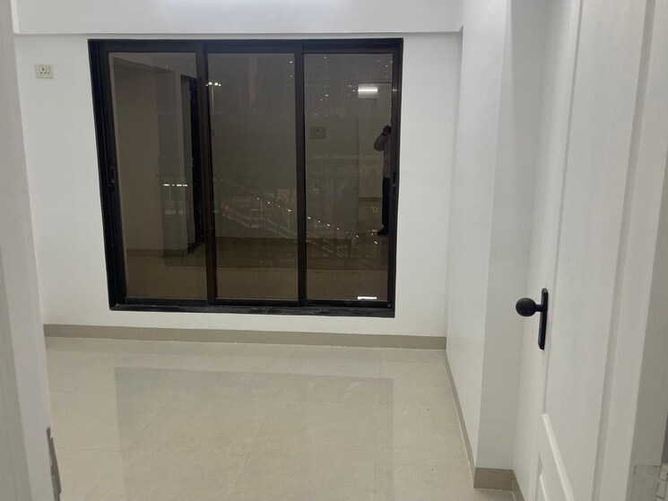 Room, andheri west 3 Bedroom 1100 Sq.Ft. Apartment In Andheri West Mumbai 9256119