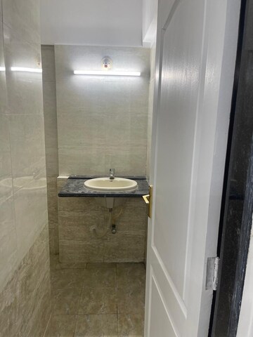 Bathroom in 3 BHK Apartment at Andheri West – for Rent