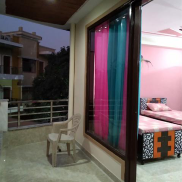 Living Room in  Pg at Sector 39 – for Rent