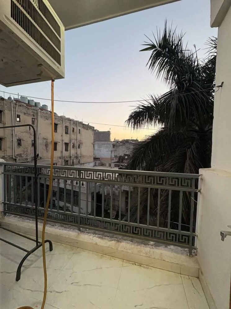 Balcony, saket 2 Bedroom 850 Sq.Ft. Builder Floor In Saket Delhi 9256129