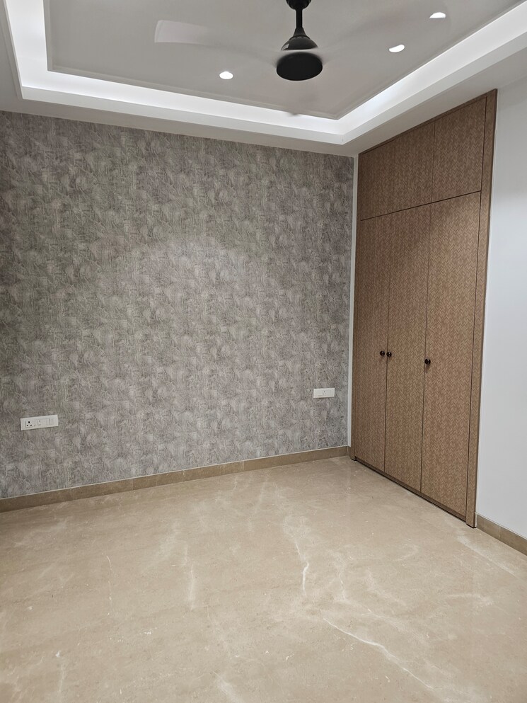 undefined, vivek vihar phase 1 3 Bedroom 1125 Sq.Ft. Builder Floor In Vivek Vihar Phase 1 Delhi 9256132