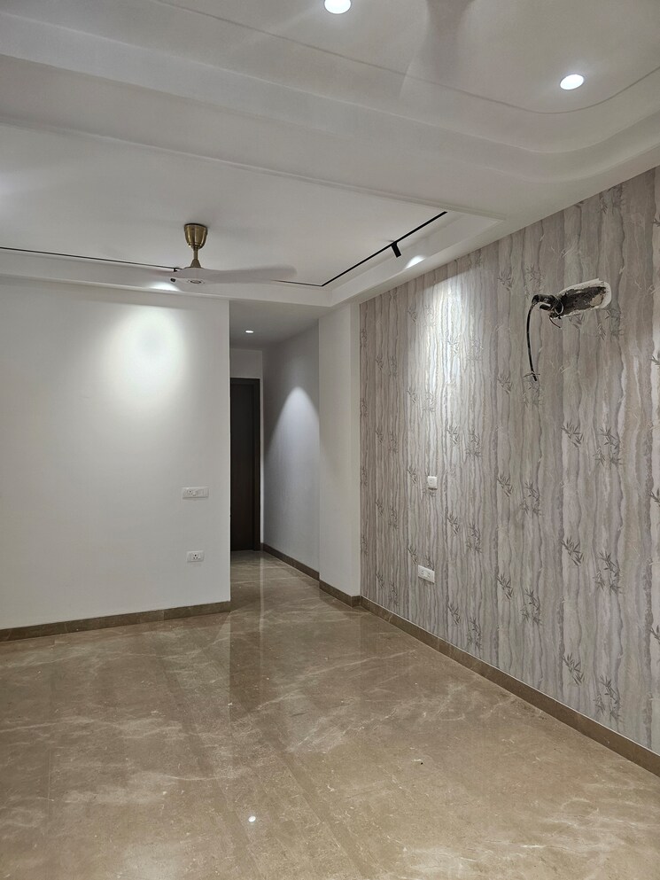 undefined, vivek vihar phase 1 3 Bedroom 1125 Sq.Ft. Builder Floor In Vivek Vihar Phase 1 Delhi 9256132