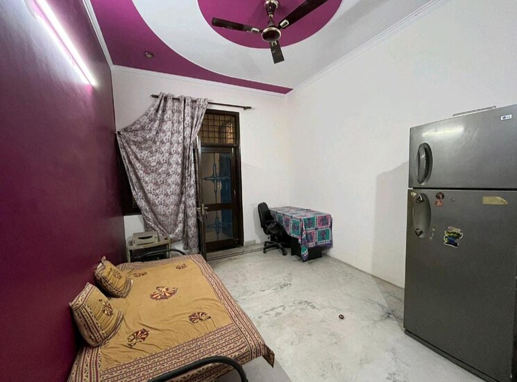 Master Bedroom, kaushik-complex 1 Bedroom 800 Sq.Ft. Independent House In Sector 52 Noida 9256159