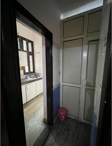 Building Lobby in 1 BHK Independent House at Kaushik Complex, Sector 52 – for Rent