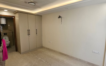 4 BHK Builder Floor For Sale in Anand Vihar