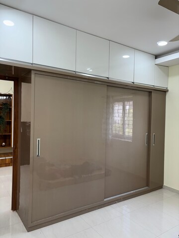 Room in 2 BHK Builder Floor at Gachibowli – for Rent