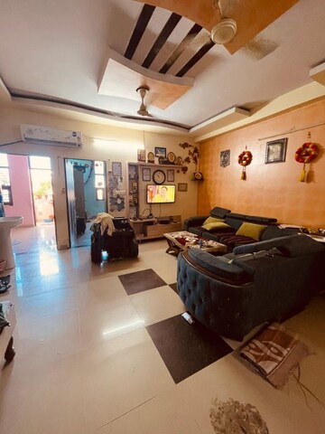 Living Room in 3 BHK Builder Floor at Raghu Residency, Muralipura – for Sale