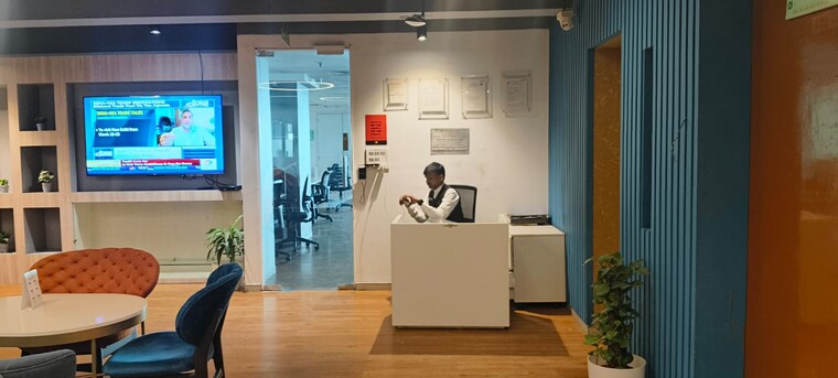 Team Area, aston Commercial Office Space 5600 Sq.Ft. In Andheri West Mumbai 9256208