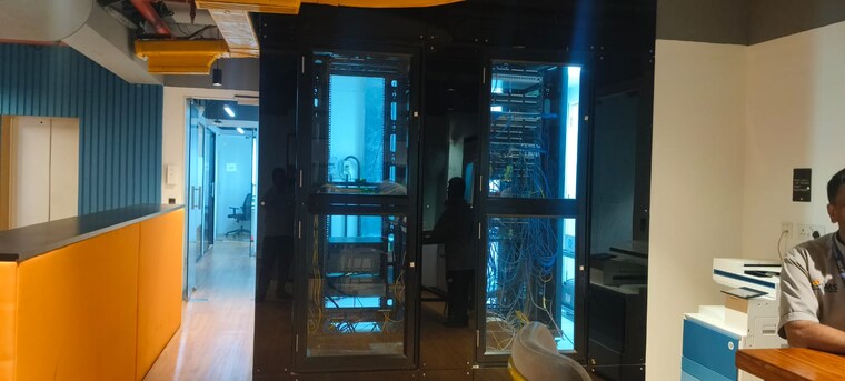 Living Room, aston Commercial Office Space 5600 Sq.Ft. In Andheri West Mumbai 9256208