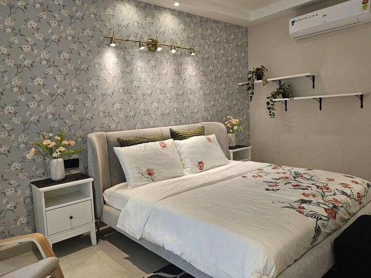 Master Bedroom, utrathiya 3 Bedroom 2590 Sq.Ft. Apartment In Utrathiya Zirakpur 9256229