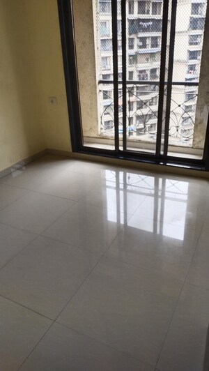Room in 2 BHK Apartment at Kharghar Sector 11 – for Sale