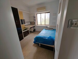 Bedroom in 2 BHK Apartment at Prabhadevi CHS, Prabhadevi – for Rent