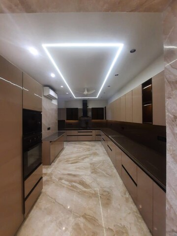 Kitchen in 4 BHK Builder Floor at Mayfield Garden – for Sale
