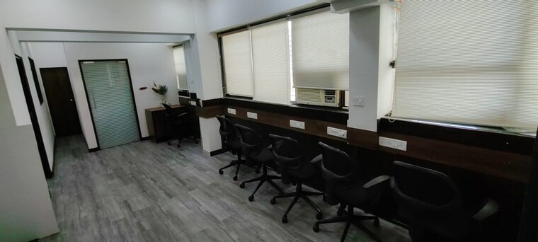 Team Area, fairlink-center Commercial Office Space 1200 Sq.Ft. In Andheri West Mumbai 9256255