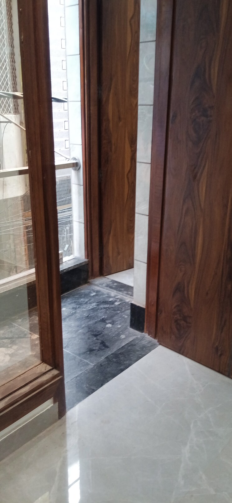 Room, igi airport area 2 Bedroom 650 Sq.Ft. Apartment In Igi Airport Area Delhi 9256271