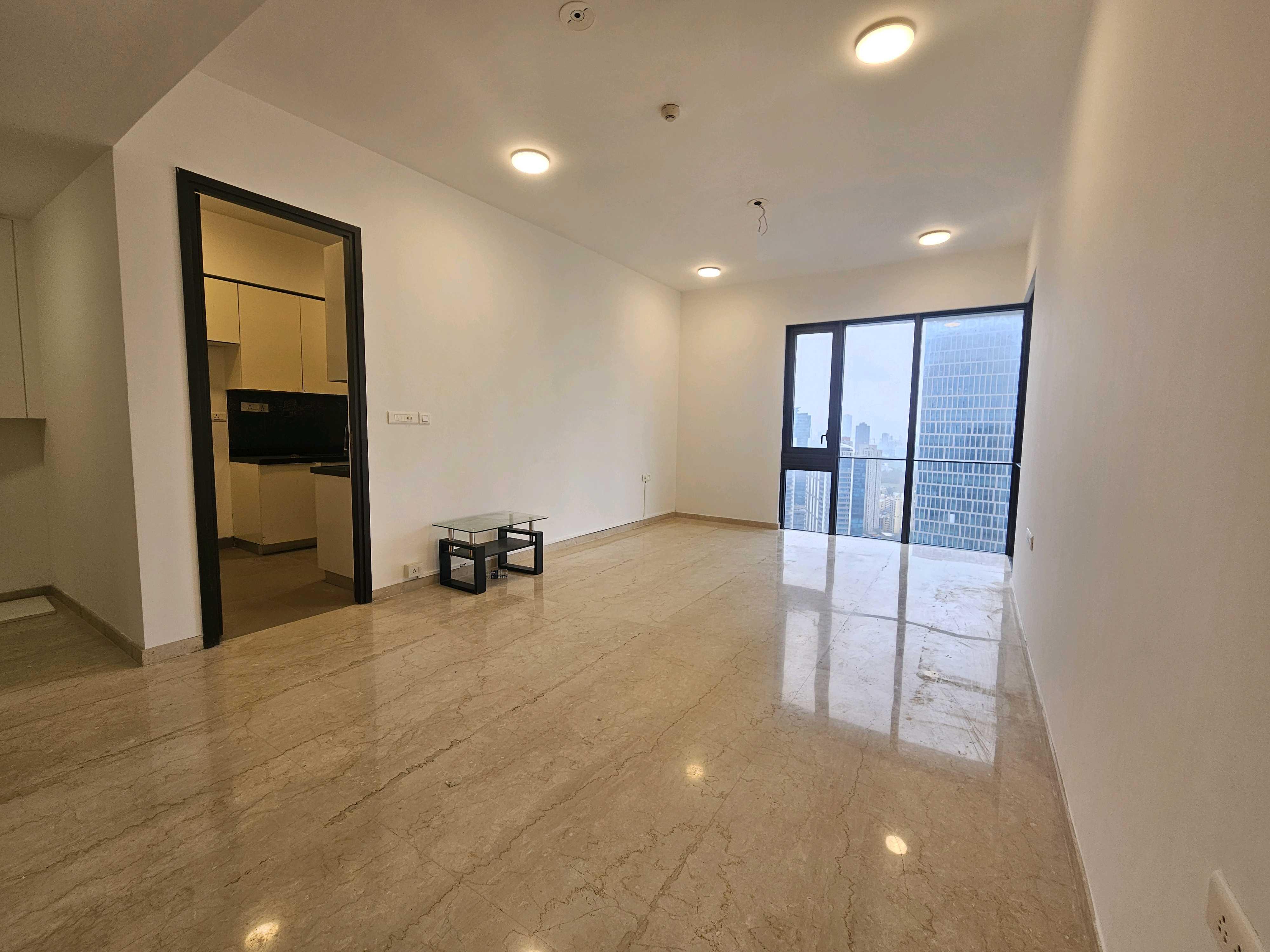 2 BHK + Servant Room Apartment For Rent in Lodha The Park