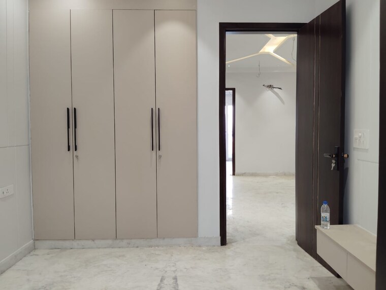 Room, paschim vihar 2 Bedroom 900 Sq.Ft. Builder Floor In Paschim Vihar Delhi 9256285