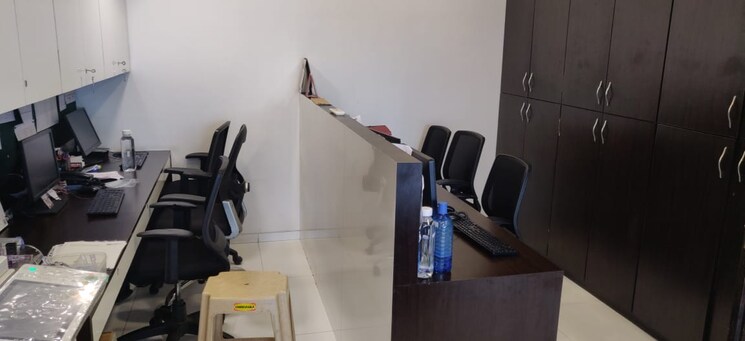 undefined, peninsula-heights Commercial Office Space 2130 Sq.Ft. In Andheri West Mumbai 9256287