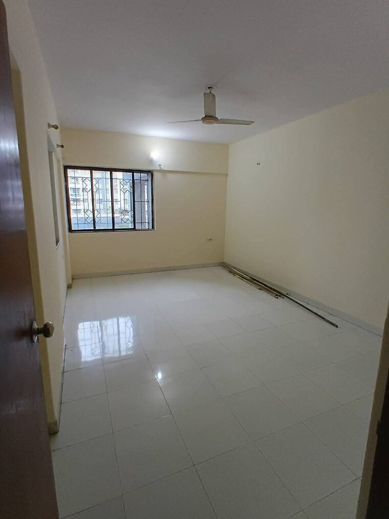 Bedroom, gera-emerald-city 3 Bedroom 1400 Sq.Ft. Apartment In Kharadi Pune 9256326