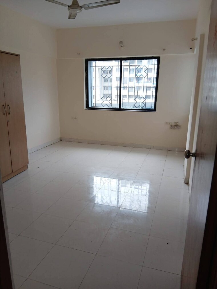 Room, gera-emerald-city 3 Bedroom 1400 Sq.Ft. Apartment In Kharadi Pune 9256326